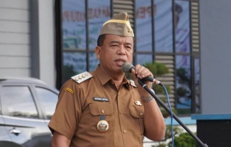 Perkuat Tata Kelola Kehutanan, Bupati Karo Kawal Kebijakan Pusat Terkait Penertiban PBPH Perkuat Tata Kelola Kehutanan, Bupati Karo Kawal Kebijakan Pusat Terkait Penertiban PBPH