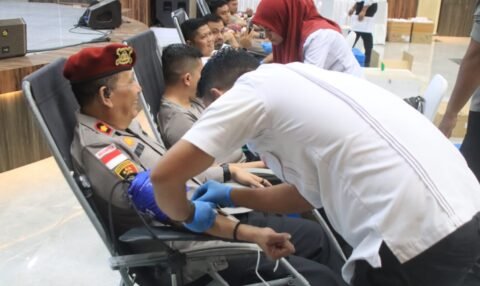 Polda Aceh Perkuat Ketahanan Stok Darah Banda Aceh Melalui Aksi Donor Massal