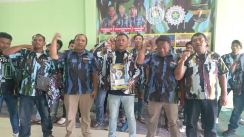 Nakhoda Baru! Tiga PAC IPK se-Kabupaten Karo Resmi Terima SK Kepengurusan Periode 2026-2030 Nakhoda Baru! Tiga PAC IPK se-Kabupaten Karo Resmi Terima SK Kepengurusan Periode 2026-2030