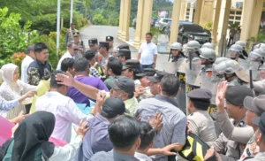Antisipasi Gangguan Kamtibmas, Polres Labusel Gelar Simulasi Sispam Mako Skala Besar