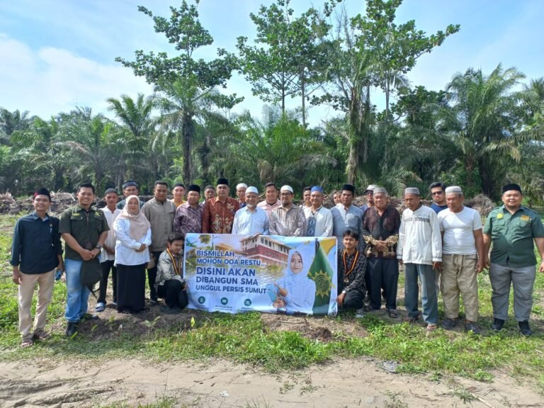Senator Muhammad Nuh Gelar Silaturahim dan Tinjau Lokasi Pendidikan PERSIS Unggul di Pantai Labu Senator Muhammad Nuh Gelar Silaturahim dan Tinjau Lokasi Pendidikan PERSIS Unggul di Pantai Labu