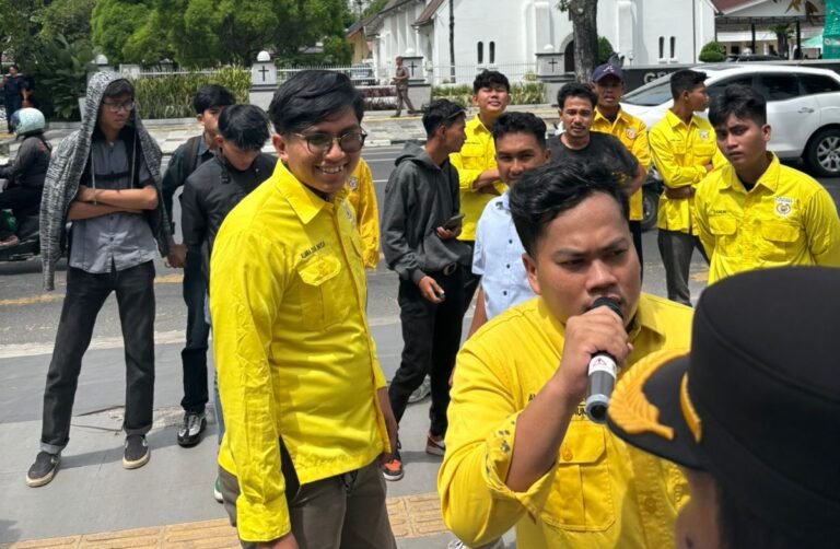 Dua Isu Krusial Disorot, PERMA LABUSEL Gelar Aksi Damai di Kantor Gubernur Sumut