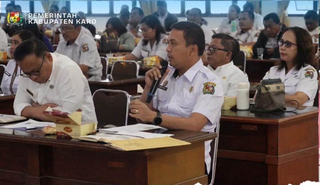 Festival Bunga dan Buah 2026 Bupati Karo Pimpin Rapat Koordinasi, Pastikan Festival Bunga dan Buah 2026 Paten dan Cetar Membahana!