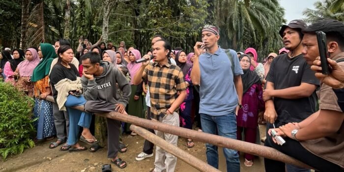 Ribuan Warga Tiga Desa Duduki PT Tindoan Bujing, Tegaskan Tanah Ulayat Dirampok 35 Tahun
